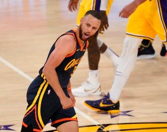 kaiyun-科尔用成功定义勇士赛季 库里：我们明年卷土重来